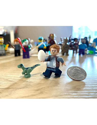 LEGO Mundo Jurásico Dominio - Minifigura Owen Grady y Raptor