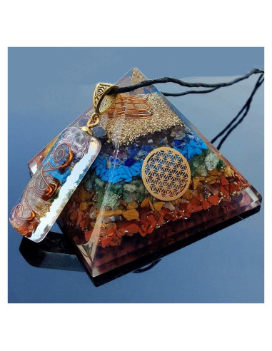 Pirámide de Orgonita Siete Chakras Real Crystal 10.8cm