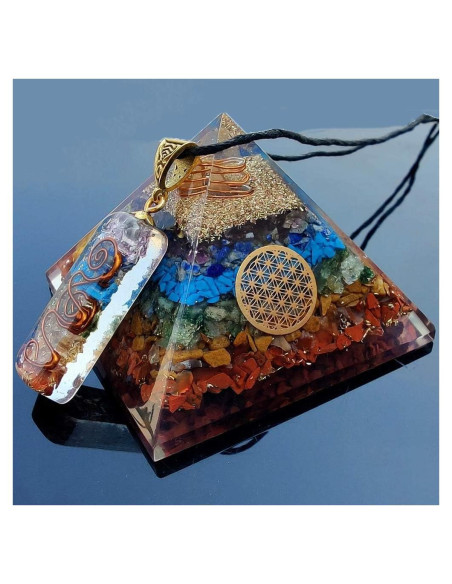 Pirámide de Orgonita Siete Chakras Real Crystal 10.8cm Pirámide de Orgonita Siete Chakras Real Crystal 10.8cm