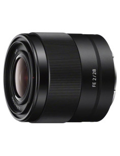 Lente Sony SEL28F20 28mm f/2 para Cámaras Sin Espejo