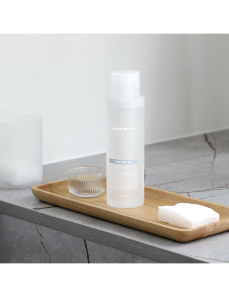 Agua Micelar 3-en-1 Nue Aqua 248 ml - Desmaquillante Vegano Agua Micelar 3-en-1 Nue Aqua 248 ml - Desmaquillante Vegano