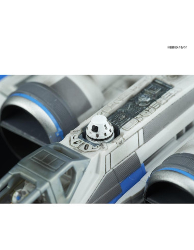 Modelo a Escala 1/72 X-Wing Resistencia Bandai Star Wars