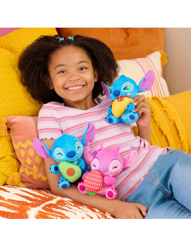 Peluche Disney Stitch Angel con Fresa 17.78 cm Just Play