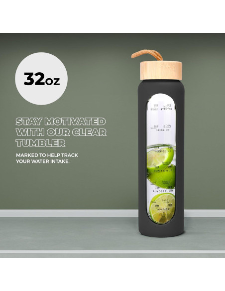 Botella de Agua de Vidrio HYDRATE 946 ml con Difusor y Tapas Botella de Agua de Vidrio HYDRATE 946 ml con Difusor y Tapas