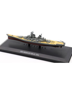 Modelo a Escala USS Missouri BB-63 1944 Motor City Classics 2
