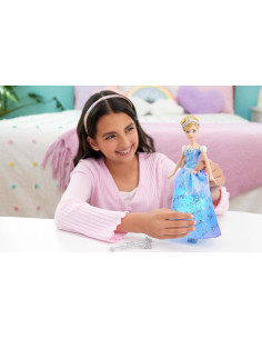 Muñeca Cinderella iluminada Mattel Disney Princess 3 años+ 2
