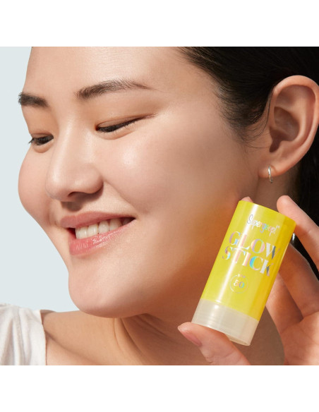 Barra Iluminadora Supergoop! SPF 50 - 19.84 g - Aceite Seco Barra Iluminadora Supergoop! SPF 50 - 19.84 g - Aceite Seco