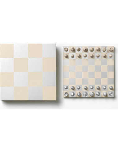 Juego de Ajedrez de Madera Beige y Plata con Tablero Espejado
