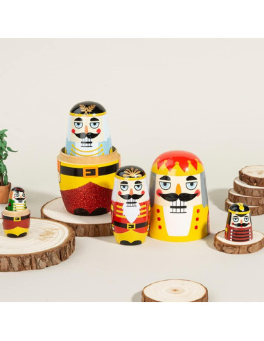 Juego de 5 Muñecas Matryoshka de Cascanueces de Madera