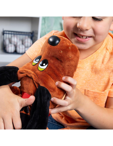 Perrito Pound Clásico Marrón Rojizo con Manchas Negras Perrito Pound Clásico Marrón Rojizo con Manchas Negras