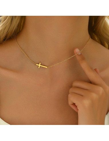 Collar Cruz Lateral Foyjoey Baño Oro 18K Acero Inoxidable