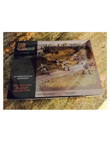 Kit de Modelo de Plástico Pegasus PG7224 Paracaidistas Alemanes 1:72