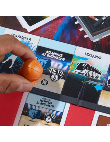 Monopoly Prizm NBA 2da Edición Juego de Mesa con Tarjetas Panini