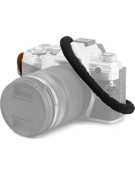 Correa de Muñeca de Cuero MegaGear - Ajustable para Cámaras DSLR SLR Correa de Muñeca de Cuero MegaGear - Ajustable para Cámaras DSLR SLR