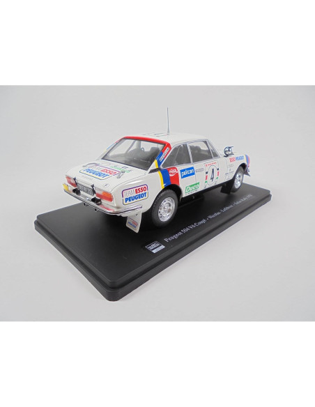 Coche a Escala 1:24 OPO 10 Peugeot 504 V6 Coupé Safari 1978 Coche a Escala 1:24 OPO 10 Peugeot 504 V6 Coupé Safari 1978