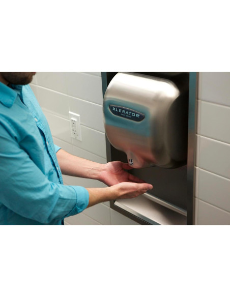 Secador de Manos Automático XLERATOR XL-C Cromado 110-120V Secador de Manos Automático XLERATOR XL-C Cromado 110-120V