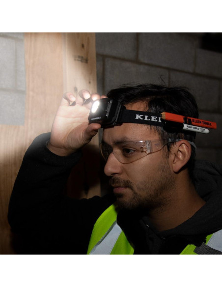 Linterna Frontal Recargable Klein Tools 800 Lúmenes LED Linterna Frontal Recargable Klein Tools 800 Lúmenes LED