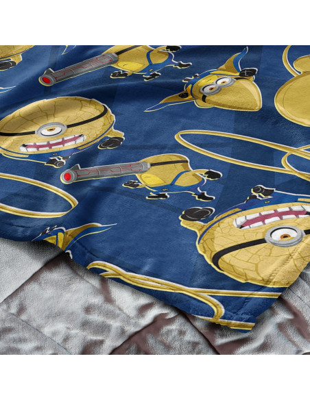 Manta de Nubes Just Hanging Despicable Me 4 127x152cm Manta de Nubes Just Hanging Despicable Me 4 127x152cm