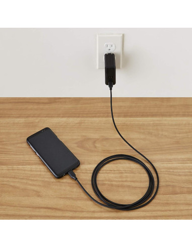 Cable USB-C 2.0 de carga rápida 60W Amazon Basics 1.83m negro