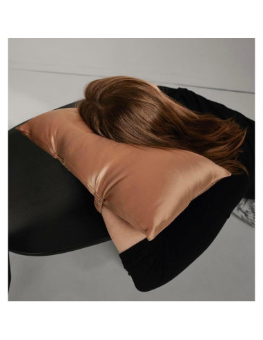 Almohada de Viaje Lunya de Seda Mulberry - Compacta y Lavable