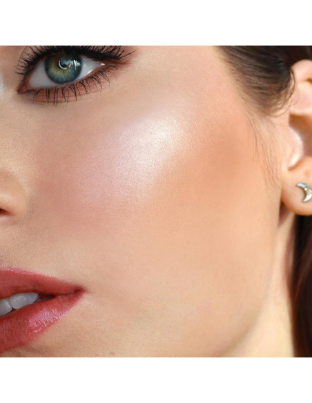 Iluminador Lune+Aster SuperStar 8.89x8.13cm Vegano