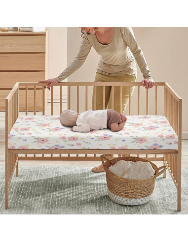 Sábana Ajustable de Cuna Winpema Floral Rosa 71x132 cm