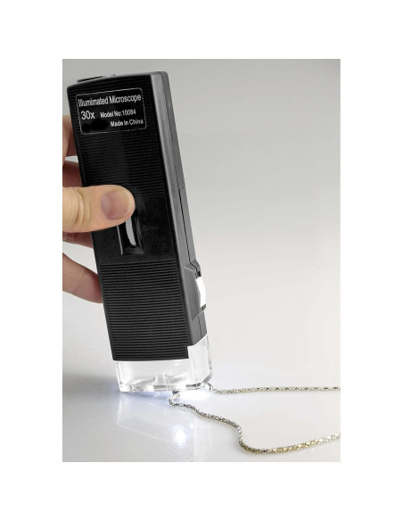 Microscopio de Bolsillo LED 30x SE con Rueda de Enfoque Microscopio de Bolsillo LED 30x SE con Rueda de Enfoque