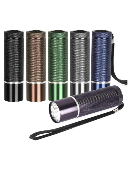 Juego de 6 Linternas LED FASTPRO de Aluminio con Baterías AAA Juego de 6 Linternas LED FASTPRO de Aluminio con Baterías AAA