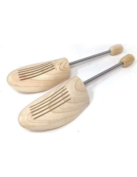 Árbol de Zapatos de Pino Sólido Little Cedar - 6 Pares Árbol de Zapatos de Pino Sólido Little Cedar - 6 Pares