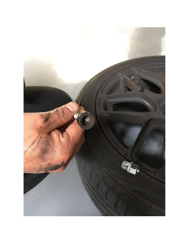 Juego de 10 Tuercas de Rueda Antirrobo Kaupa con Estuche