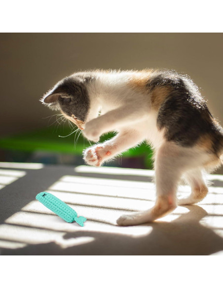 Juguete de Gato de Ganchillo con Hierba Gatera en Lata Juguete de Gato de Ganchillo con Hierba Gatera en Lata