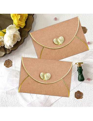 30 Mini Sobres Kraft con Cierre Corazón Dorado y Tarjetas