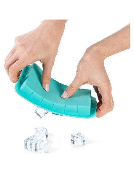 Bandeja de Hielo de Silicona OXO Good Grips con Tapa - Cubos Pequeños Bandeja de Hielo de Silicona OXO Good Grips con Tapa - Cubos Pequeños