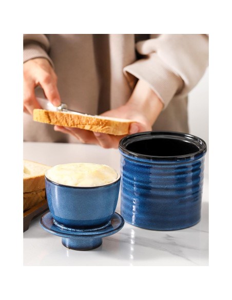 Crock de Mantequilla Tikooere Cerámica Azul 227g con Tapa Crock de Mantequilla Tikooere Cerámica Azul 227g con Tapa