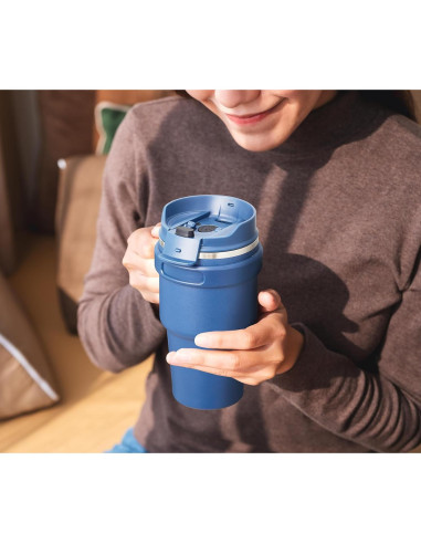 Taza de café aislada CIVAGO 20 oz con tapa y popote negra