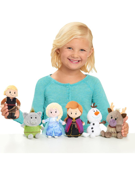 Conjunto de Peluches Disney Frozen 2 Just Play - Anna, Elsa, Olaf y más Conjunto de Peluches Disney Frozen 2 Just Play - Anna, Elsa, Olaf y más