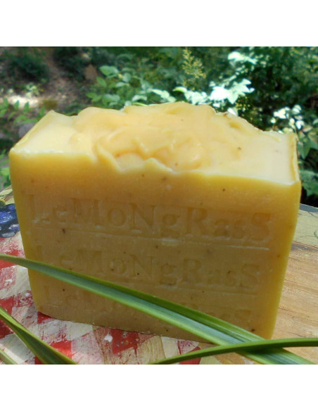 Jabón Natural de Hierba Limón Hecho a Mano 198g - Natural Handcrafted Soap Jabón Natural de Hierba Limón Hecho a Mano 198g - Natural Handcrafted Soap