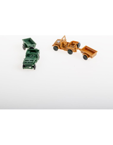 Kit de Modelo Willys Jeep 1:72 con Remolque y 20 Figuras