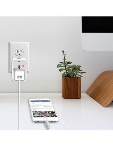 Adaptador de corriente universal Cellet CNUNM FA para viajes