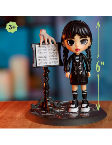 Figura Articulada Miércoles Addams Just Play 15 cm 11 Piezas