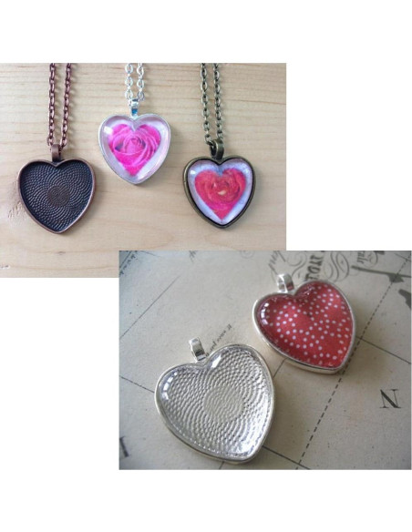 30 Piezas Bandejas Colgantes Corazón Plateadas 25mm con Vidrio 30 Piezas Bandejas Colgantes Corazón Plateadas 25mm con Vidrio