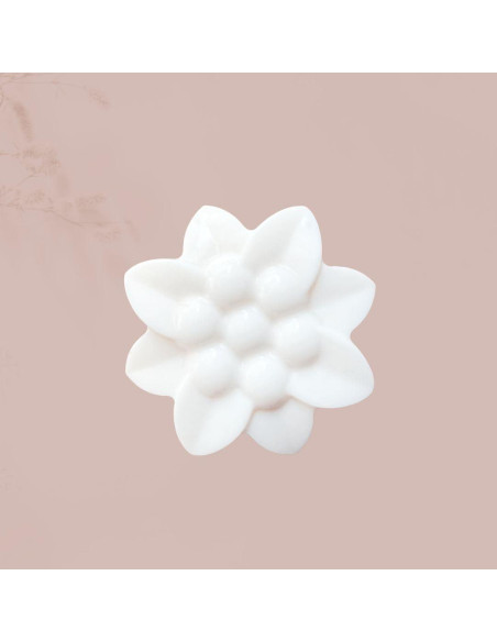 Barra de Masaje Hidratante Hecha a Mano 85 g Burberry Brit Barra de Masaje Hidratante Hecha a Mano 85 g Burberry Brit