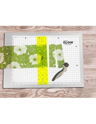 Tablero de Luz LED Cutterpillar Glow Classic 33x48 cm