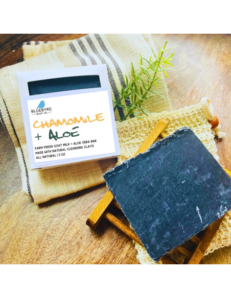 Jabón de Leche de Cabra Bluebyrd con Carbón Activado y Aloe Vera Jabón de Leche de Cabra Bluebyrd con Carbón Activado y Aloe Vera