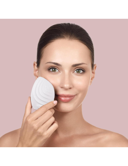 Cepillo Facial Sónico GESKE 5 en 1 Limpiador y Masajeador Cepillo Facial Sónico GESKE 5 en 1 Limpiador y Masajeador