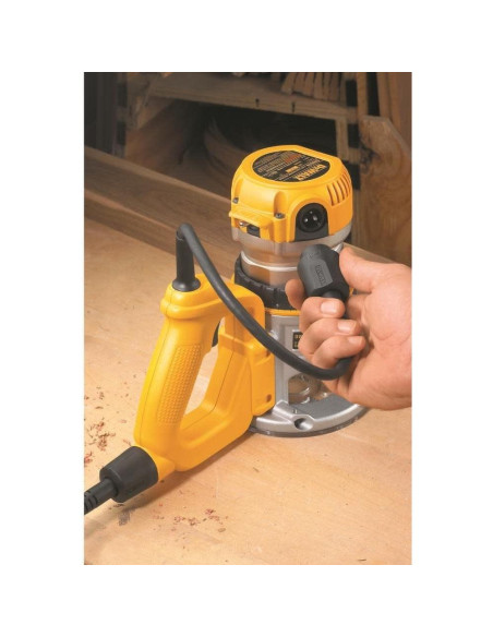 Router DEWALT DW618D 2.25 HP Mango D Velocidad Variable Router DEWALT DW618D 2.25 HP Mango D Velocidad Variable