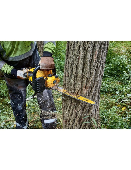 Motosierra Inalámbrica DEWALT 60V MAX 45.72 cm DCCS672B Motosierra Inalámbrica DEWALT 60V MAX 45.72 cm DCCS672B
