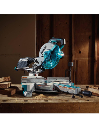 Sierra Ingletadora Deslizante Makita LS0816F 8-1/2" 10.5 AMP