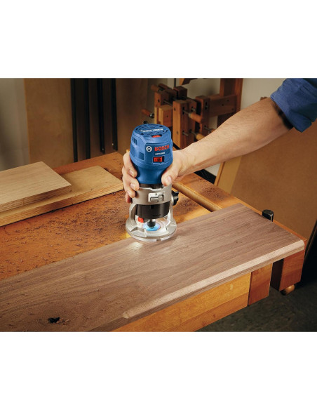 Router de Palma Bosch GKF125CEN 1.25 HP Velocidad Variable Router de Palma Bosch GKF125CEN 1.25 HP Velocidad Variable