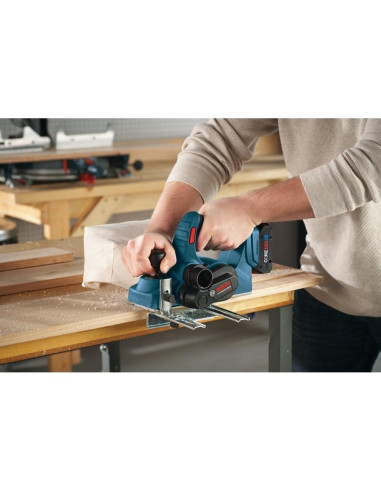 Cepillo Eléctrico Inalámbrico Bosch PLH181B 18V 82.55 mm